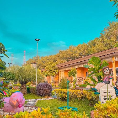 Baan Suan Mee Tang Hotell Chanthaburi Eksteriør bilde