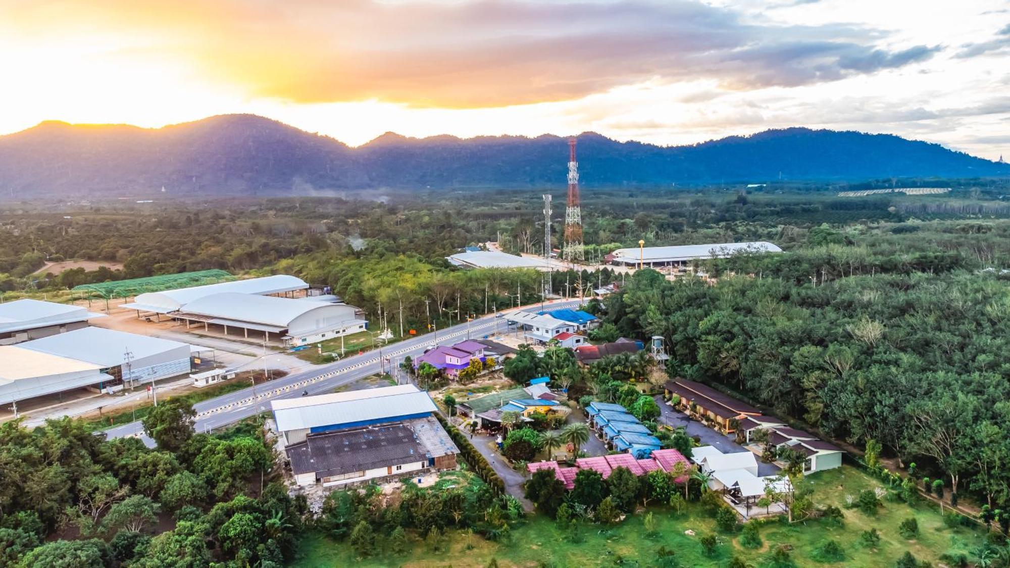Baan Suan Mee Tang Hotell Chanthaburi Eksteriør bilde