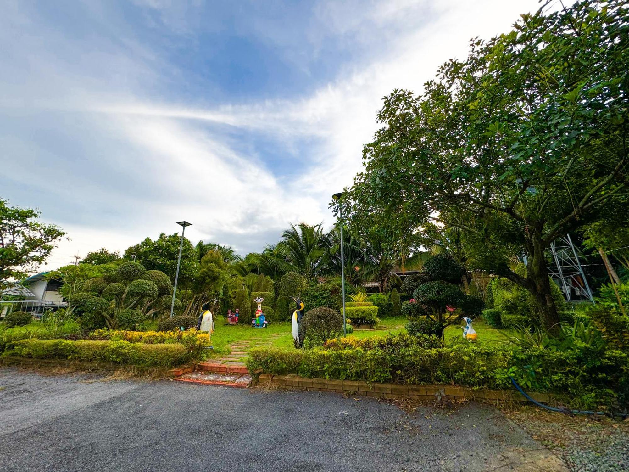 Baan Suan Mee Tang Hotell Chanthaburi Eksteriør bilde