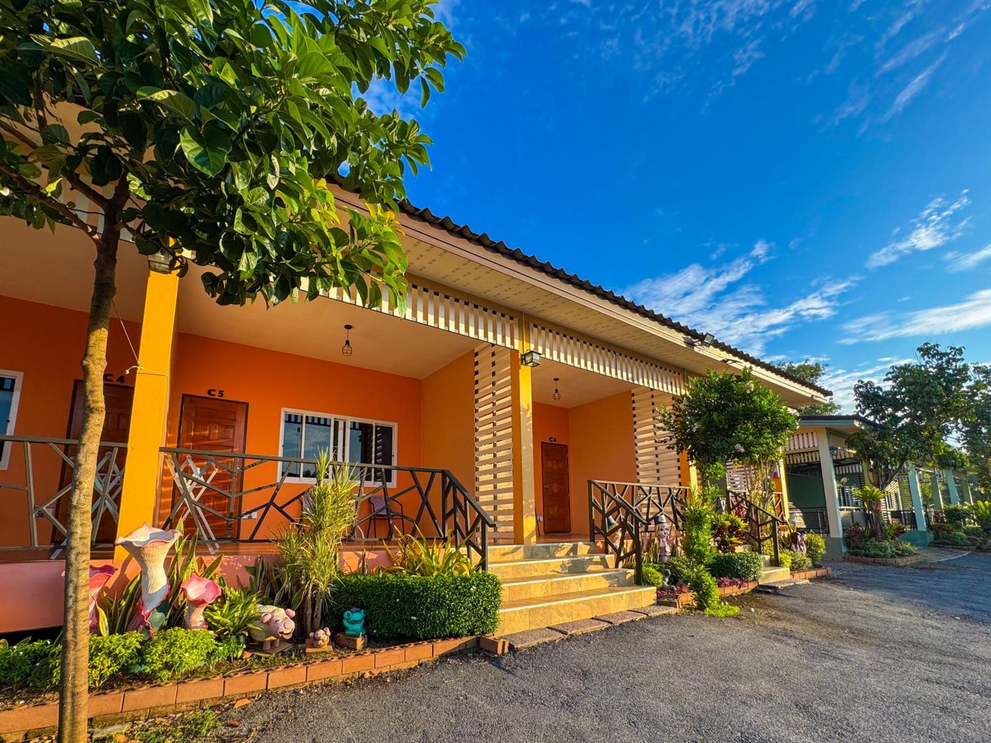 Baan Suan Mee Tang Hotell Chanthaburi Eksteriør bilde