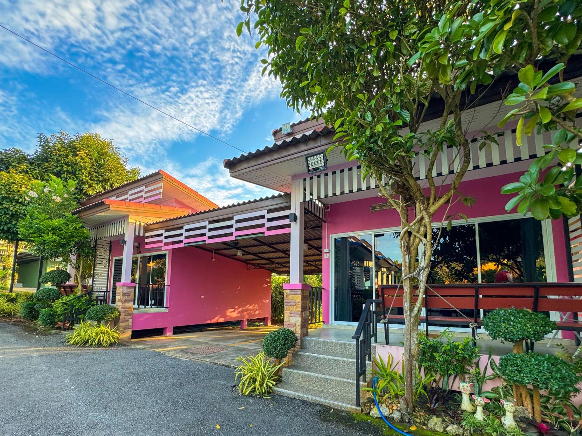 Baan Suan Mee Tang Hotell Chanthaburi Eksteriør bilde