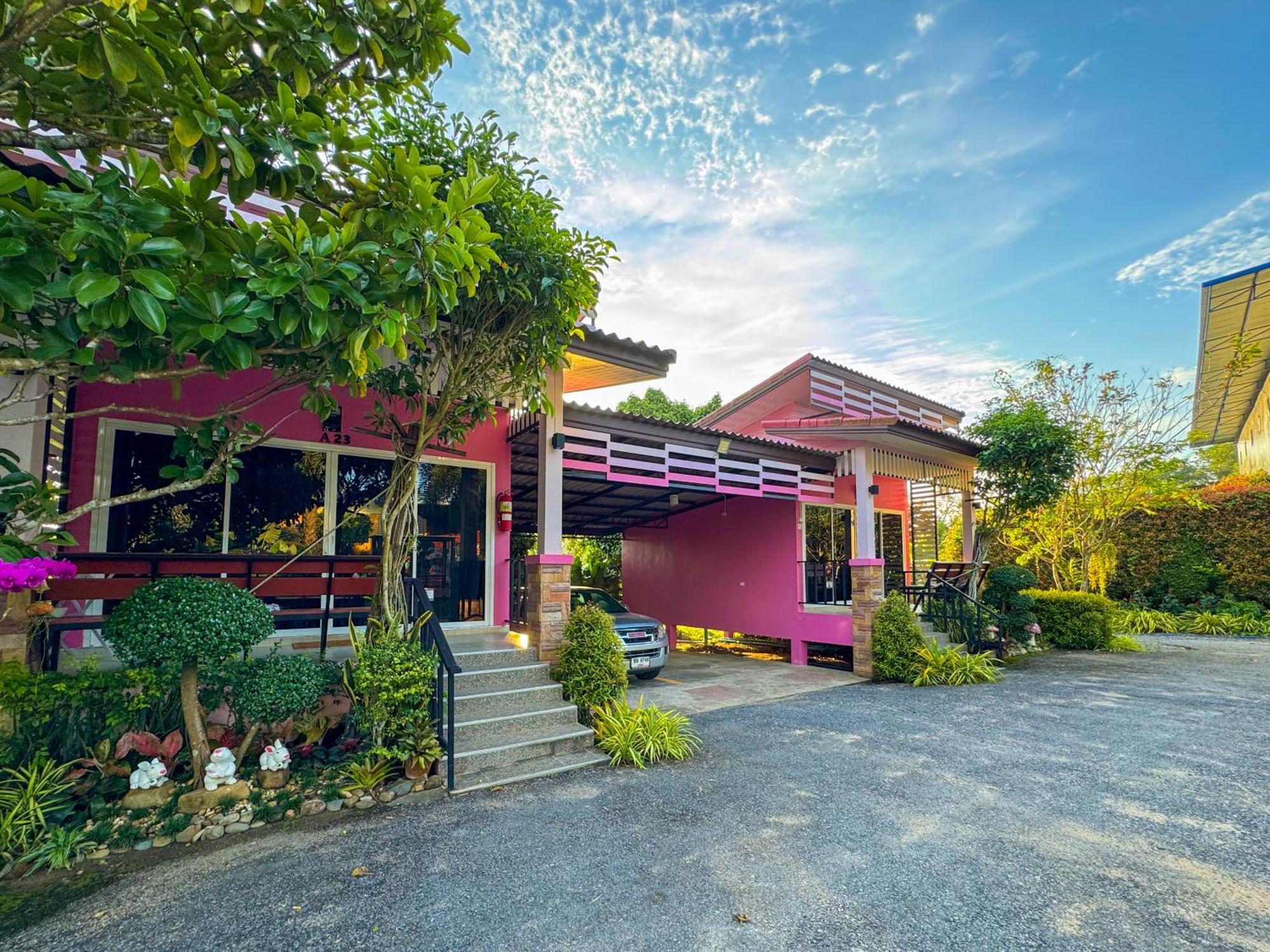 Baan Suan Mee Tang Hotell Chanthaburi Eksteriør bilde