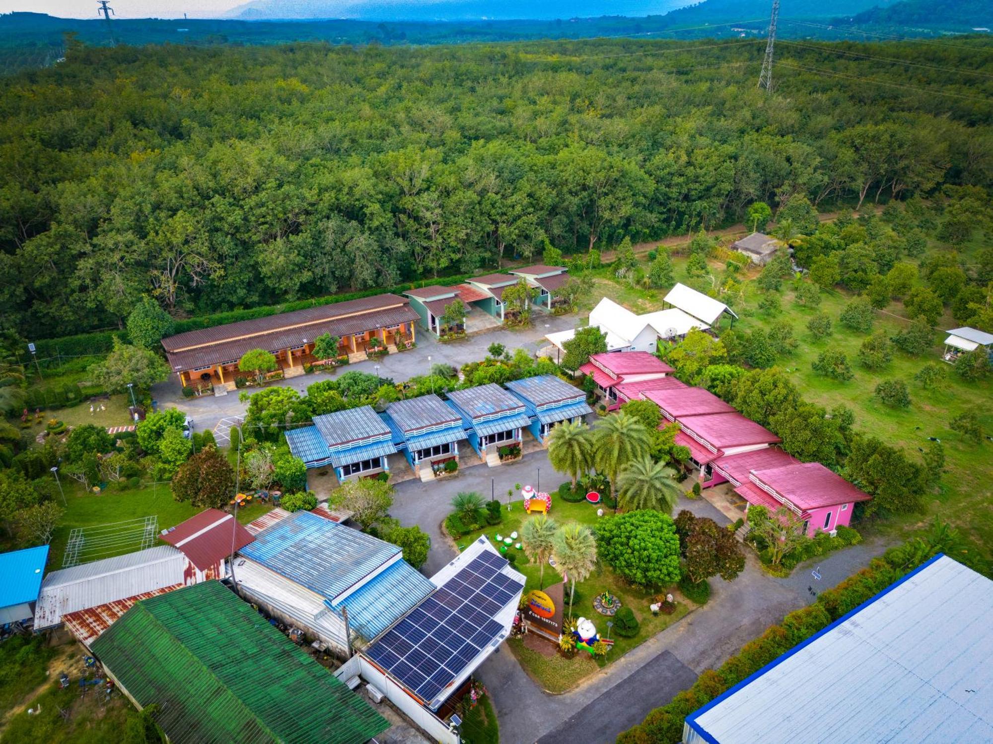 Baan Suan Mee Tang Hotell Chanthaburi Eksteriør bilde