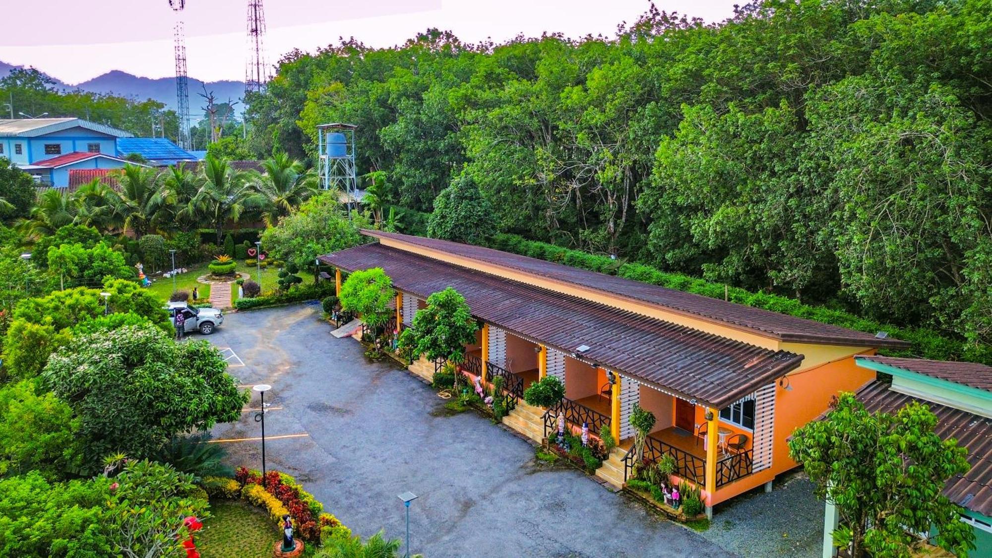 Baan Suan Mee Tang Hotell Chanthaburi Eksteriør bilde